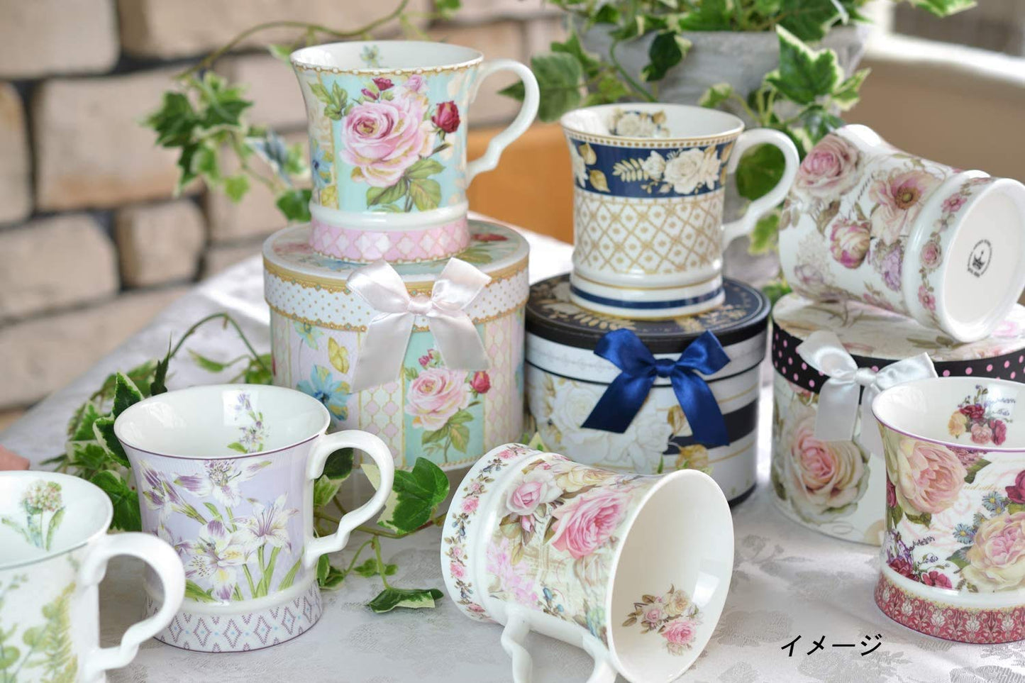 ロイヤルアーデン マグカップ ニューボーンチャイナ ギフト ボックス入り 電子レンジ対応 300ml フラワー 37670