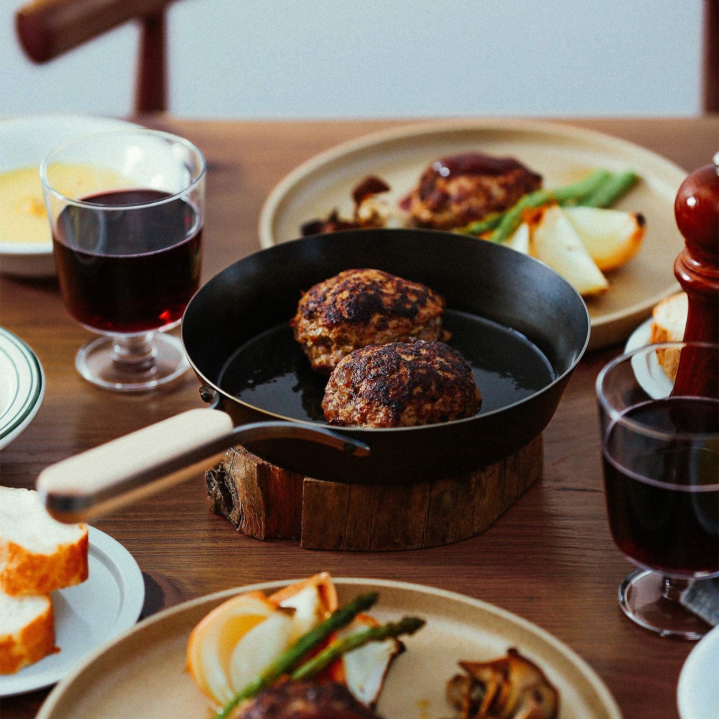 和平フレイズ 燕三条 鉄 フライパン 20cm IH対応 ガス 木のハンドル 日本製 enzo エンゾウ EN-007